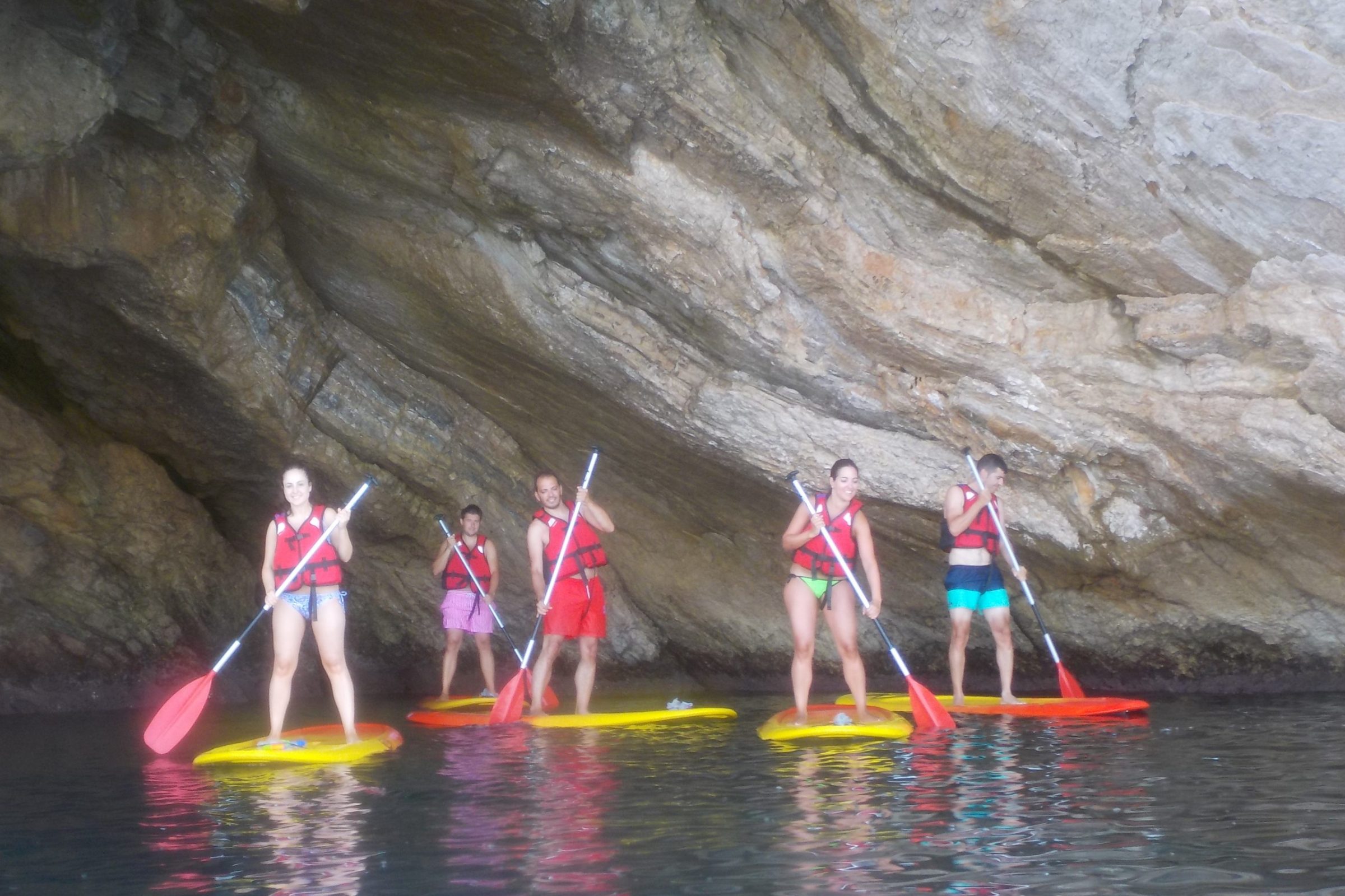 kayak-y-paddle-surf-en-granada-costa-tropical-paddle-surf-la-rijana
